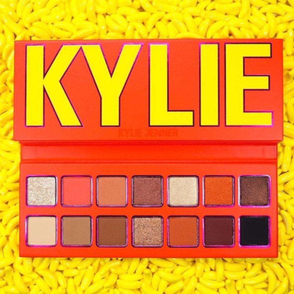 KYLIE COSMETICS SUMMER PALETTE